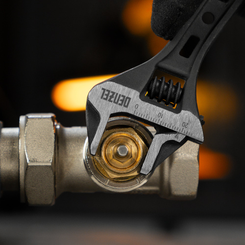 Ключ разводной, 150 мм, CrV, кованый Denzel по ценам производителя в Челябинске с доставкой по всей России