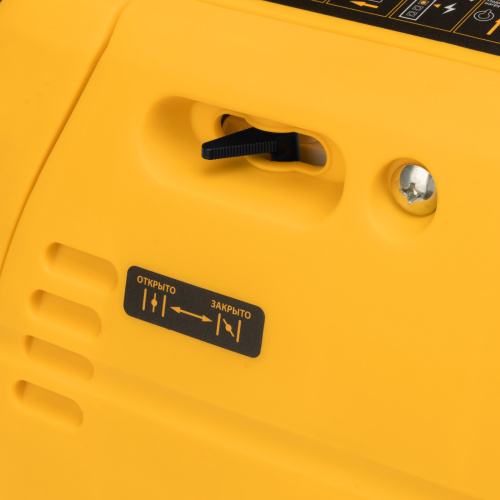 Генератор инверторный GT-2200iS, 2.2 кВт, 230 В, бак 4 л, закрытый корпус, ручной старт Denzel по ценам производителя в Челябинске с доставкой по всей России