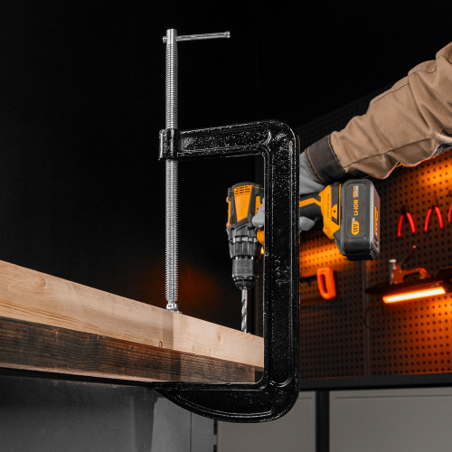 Струбцина G-образная, 300 мм Sparta по ценам производителя в Челябинске с доставкой по всей России