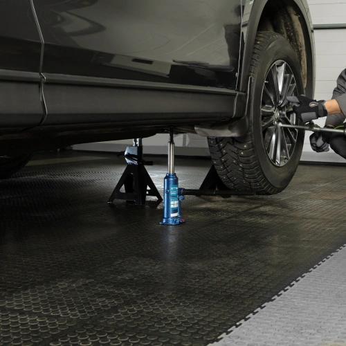 Домкрат гидравлический бутылочный, 2 т, h подъема 178-338 мм Stels по ценам производителя в Челябинске с доставкой по всей России