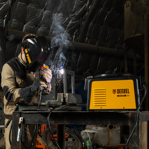 Аппарат инвертор. дуговой сварки SDM-220 Top, 220 А, ПВ 60% кейс Denzel по ценам производителя в Челябинске с доставкой по всей России