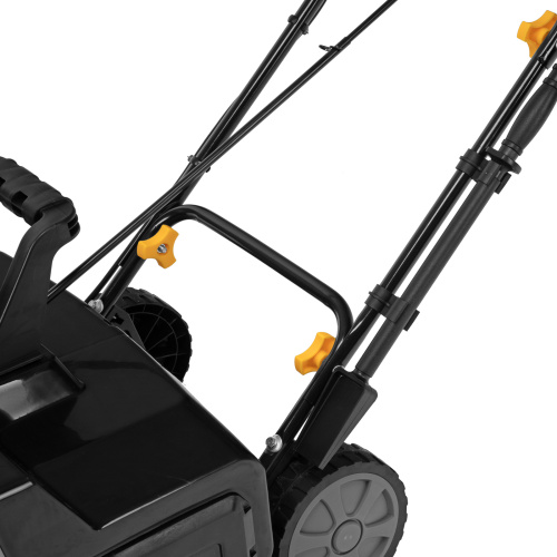 Электрическая снегоуборочная машина ESB-560-M, 2,5 кВт, металлический шнек, LED фара Denzel по ценам производителя в Челябинске с доставкой по всей России