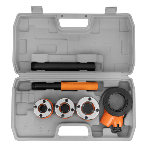 Набор клуппов 1/2-3/4-1, плашкодержатель с трещоткой, 6 предметов Sparta по ценам производителя в Челябинске с доставкой по всей России