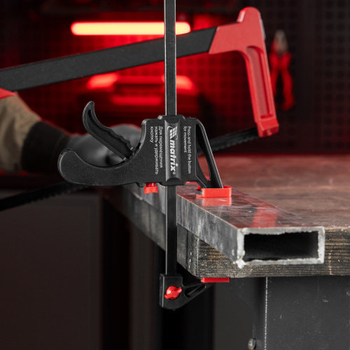 Струбцина универсальная, быстрозажимная, F-образная, 450 х 565 х 45 мм, пластиковый корпус Matrix по ценам производителя в Челябинске с доставкой по всей России