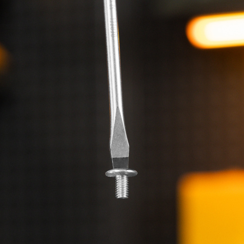 Отвертка, SL6x150 мм, S2, 3к рукоятка Denzel по ценам производителя в Челябинске с доставкой по всей России