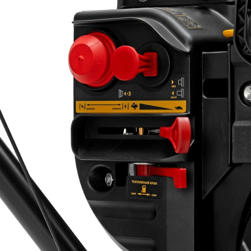 Бензиновая снегоуборочная машина SBM 610S PRO, 212 cc, электростартер, фара, обогрев Denzel по ценам производителя в Челябинске с доставкой по всей России