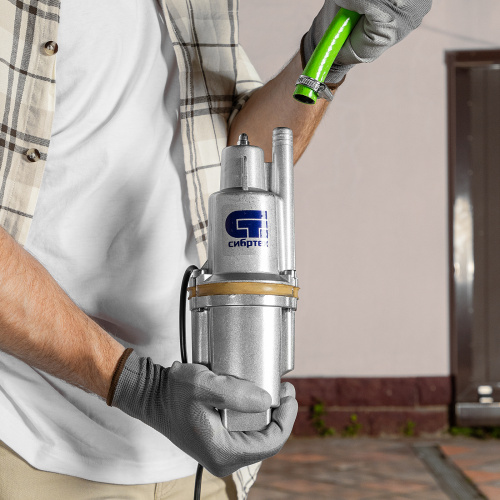 Вибрационный насос СВН300-10, верхний забор, 300 Вт, напор 75 м, 1200 л/ч, кабель 10 м Сибртех, 1200 л/ч по ценам производителя в Челябинске с доставкой по всей России