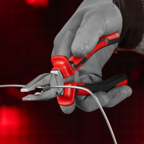 Плоскогубцы Nickel, 180 мм, никелированные, двухкомпонентные рукоятки Matrix по ценам производителя в Челябинске с доставкой по всей России