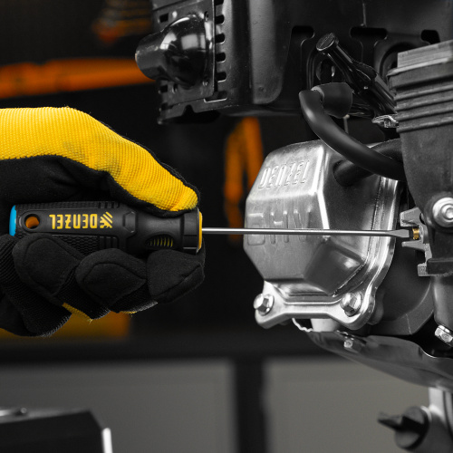 Отвертка, SL3х100 мм, S2, 3к рукоятка Denzel по ценам производителя в Челябинске с доставкой по всей России