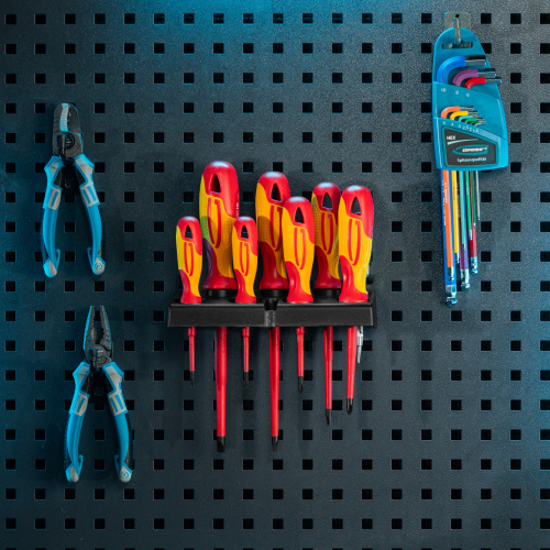 Набор отверток диэлектрических до 1000 В, 8 шт, тестер, CrMo, двухкомпонентные рукоятки Gross по ценам производителя в Челябинске с доставкой по всей России