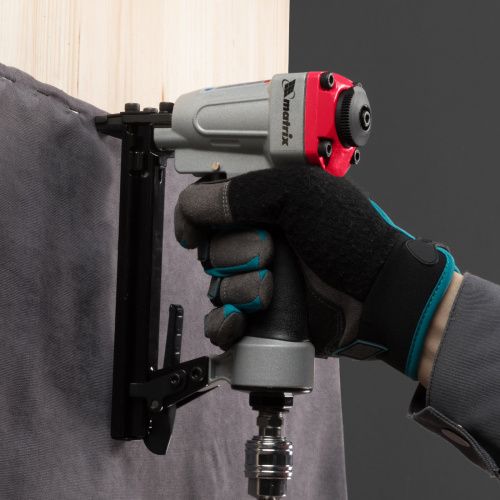 Степлер пневматический для прямоугольных скоб от 6 до 13 мм Matrix по ценам производителя в Челябинске с доставкой по всей России