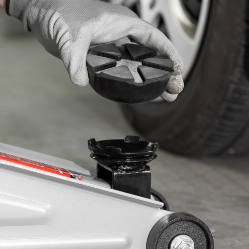 Резиновая опора для подкатного домкрата универсальная, D 89 мм, D 60 мм, H 35 мм Matrix по ценам производителя в Челябинске с доставкой по всей России