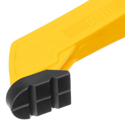 Струбцина клещеобразная, усиленная 100 х 80 мм, двухкомпонентные рукоятки Denzel по ценам производителя в Челябинске с доставкой по всей России