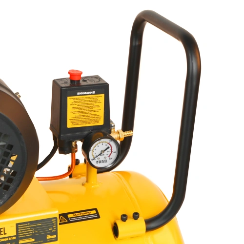 Компрессор воздушный, ременный привод BCI5500-T/270, 5.5 кВт, 270 литров, 850 л/мин Denzel по ценам производителя в Челябинске с доставкой по всей России