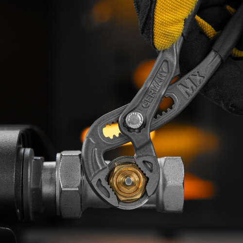 Клещи переставные, кнопочный механизм, обливные рукоятки, 180 мм Denzel по ценам производителя в Челябинске с доставкой по всей России