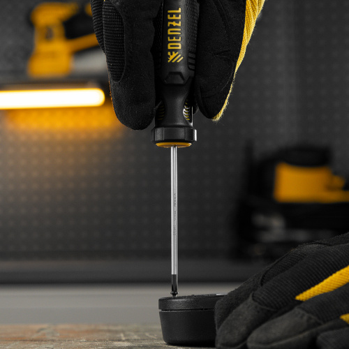 Отвертка, PH0х75 мм, S2, 3к рукоятка Denzel по ценам производителя в Челябинске с доставкой по всей России