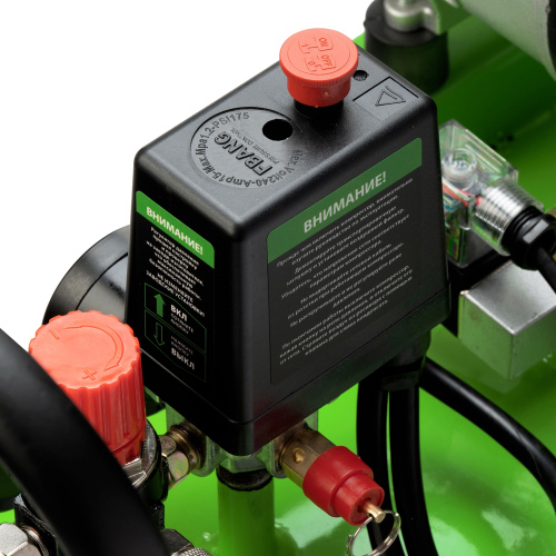 Компрессор безмаслянный малошумный МБ 2250/100, 2250 Вт, 100л, 400 л/мин Сибртех по ценам производителя в Челябинске с доставкой по всей России