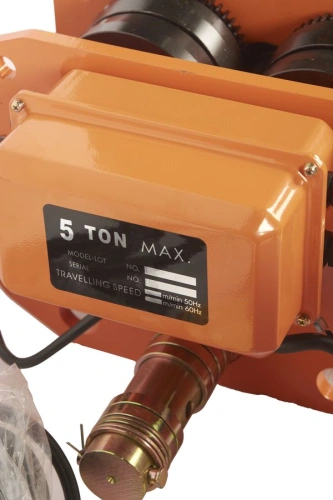 Таль передвижная с уменьшенной строительной высотой  5т  6м 380В электрическая цепная TOR HHBDSL-02 по ценам производителя в Челябинске с доставкой по всей России