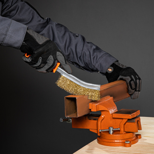 Щетка металлическая с пластмассовой ручкой Sparta по ценам производителя в Челябинске с доставкой по всей России