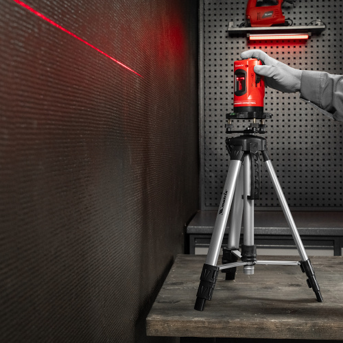 Лазерный уровень самовыравнивающийся, 150 мм, штатив 1150 мм, набор в пластиковом кейсе Matrix по ценам производителя в Челябинске с доставкой по всей России