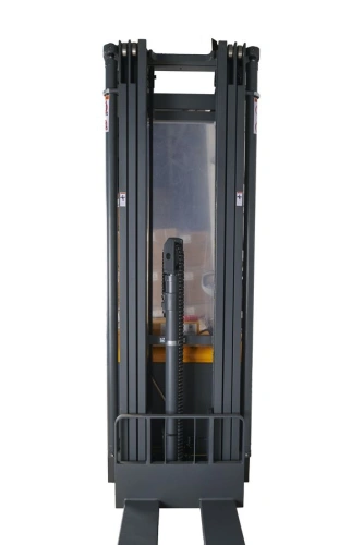 Штабелер самоходный 1,5 т 5,6 м XILIN CDDR15-III 24/200 В/Ач (сопровождаемый) по ценам производителя в Челябинске с доставкой по всей России