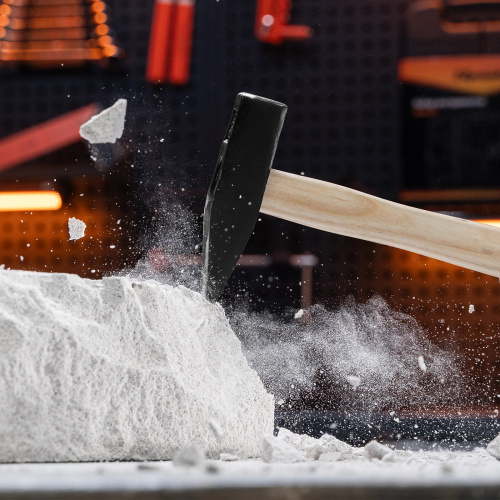 Молоток слесарный, 600 г, квадратный боек, деревянная рукоятка Sparta по ценам производителя в Челябинске с доставкой по всей России