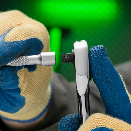 Ключ-трещотка 1/4", 45 зубьев, цельнометаллический, с быстрым сбросом, CrV, хром Сибртех по ценам производителя в Челябинске с доставкой по всей России