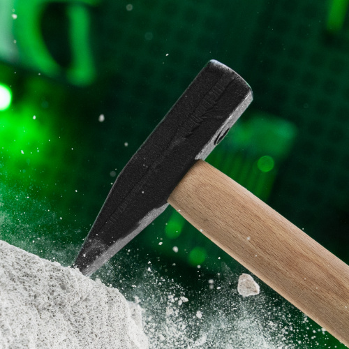 Молоток слесарный 300 г, квадратный боек, деревянная рукоятка Сибртех по ценам производителя в Челябинске с доставкой по всей России