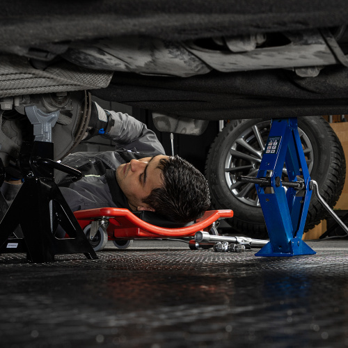 Ромбовый домкрат, 2 т, 110-390 мм Stels по ценам производителя в Челябинске с доставкой по всей России