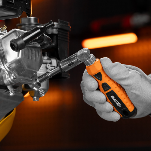 Отвертка реверсивная с шарниром, биты, торцевые головки, 18 шт, Sparta по ценам производителя в Челябинске с доставкой по всей России