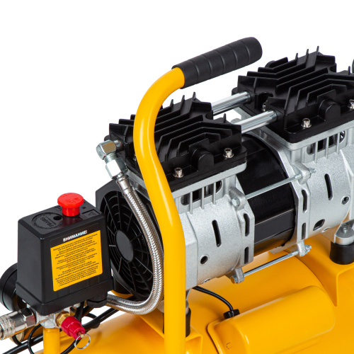 Компрессор DLS650/10 безмаслянный малошумный 650 Вт, 120 л/мин, ресивер 10 л Denzel купить в Москве с доставкой по всей России | ProtosMarket.ru