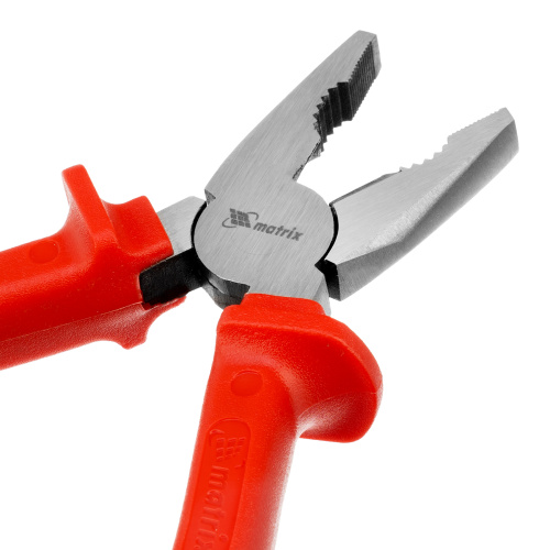 Плоскогубцы Econom, 160 мм, шлифованные, пластмассовые рукоятки Matrix по ценам производителя в Челябинске с доставкой по всей России