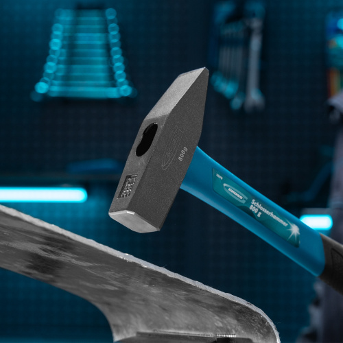 Молоток слесарный, 800 г, квадратный боек, фибергласовая обрезиненная рукоятка Gross по ценам производителя в Челябинске с доставкой по всей России