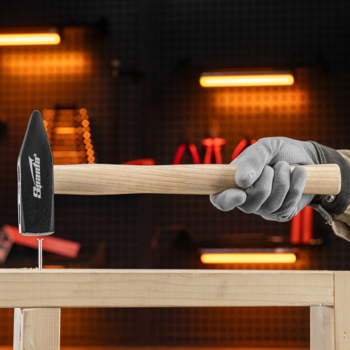 Молоток слесарный, 1000 г, квадратный боек, деревянная рукоятка Sparta по ценам производителя в Челябинске с доставкой по всей России