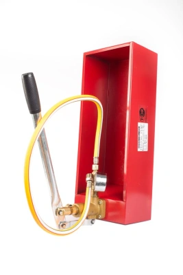 Опрессовочный насос ручной TOR 12 л 5 МПА по ценам производителя в Челябинске с доставкой по всей России