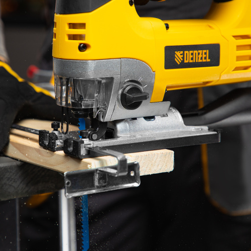 Лобзик электрический JS-110, 750 Вт, 110 мм Denzel по ценам производителя в Челябинске с доставкой по всей России