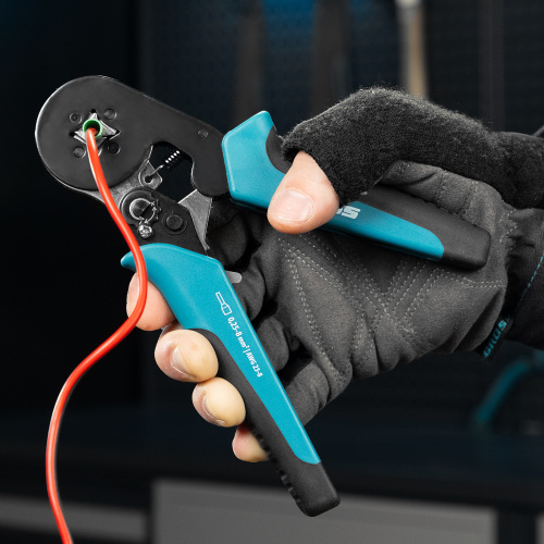 Клещи (пресс-клещи) для обжима наконечников электропроводов с сечением 0.25-8 мм2 Gross по ценам производителя в Челябинске с доставкой по всей России