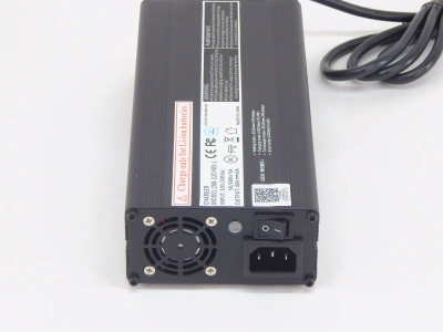 Зарядное устройство для тележек CBD20W-II 48/6A (Charger ERP35206000330) по ценам производителя в Челябинске с доставкой по всей России