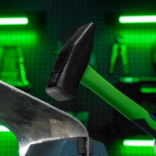 Молоток слесарный, 1000 г, фибергласовая обрезиненная рукоятка Сибртех по ценам производителя в Челябинске с доставкой по всей России