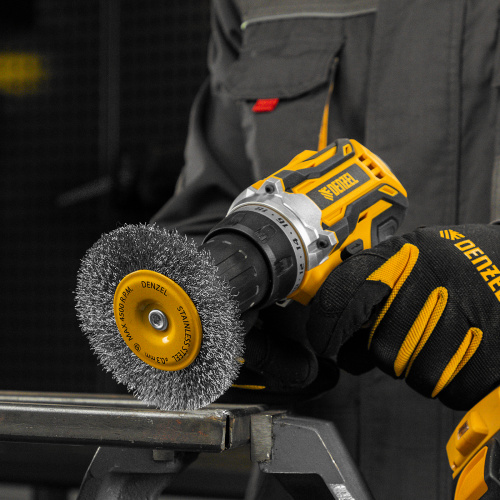 Щетка для дрели 100 мм, Плоская, со шпилькой, нержавеющая витая проволока Denzel по ценам производителя в Челябинске с доставкой по всей России