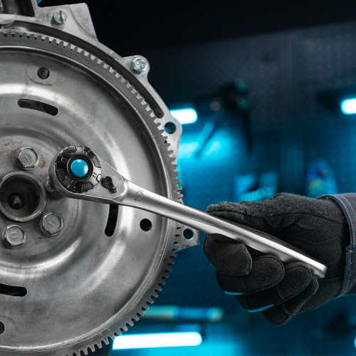 Набор торцевых головок, трещотка 120 зубьев, 1/2", CrV, 12 предметов Gross по ценам производителя в Челябинске с доставкой по всей России