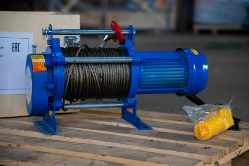 Лебедка электрическая  500 кг 100 м с канатом 220 В TOR KCD по ценам производителя в Челябинске с доставкой по всей России