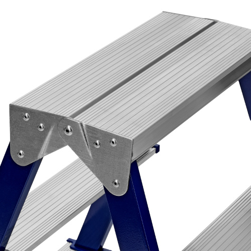 Стремянка двусторонняя 4 ступени, стальная, Сибртех по ценам производителя в Челябинске с доставкой по всей России