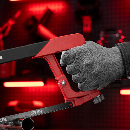 Ножовка по металлу, 300 мм, биметаллическое полотно, обрезиненная рукоятка Matrix по ценам производителя в Челябинске с доставкой по всей России