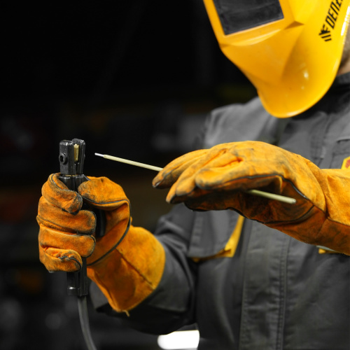 Электроды DER-46 Goldline, диам. 3 мм, 2,5 кг, рутил-целлюлозное покрытие Denzel по ценам производителя в Челябинске с доставкой по всей России