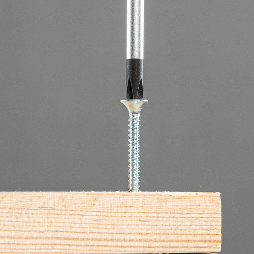 Отвертка PH1 x 150 мм, S2, трехкомпонентная ручка Gross по ценам производителя в Челябинске с доставкой по всей России