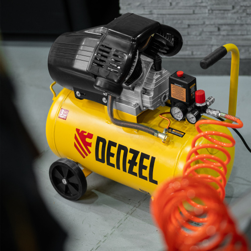 Компрессор воздушный прям. привод DCV1800/50, 1,8 кВт, 50 литров, 320 л/мин Denzel по ценам производителя в Челябинске с доставкой по всей России