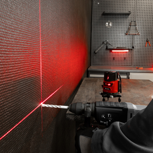 Лазерный уровень CRL-30R, 30 м, красный луч, батарейки, резьба 5/8" MTX по ценам производителя в Челябинске с доставкой по всей России