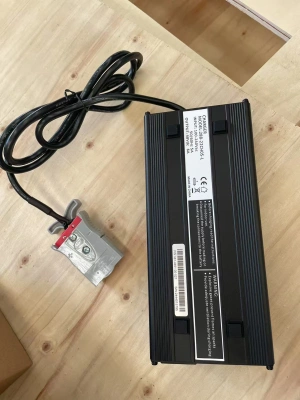 Зарядное устройство для тележек CBD20W-II 48/5A (Charger) по ценам производителя в Челябинске с доставкой по всей России