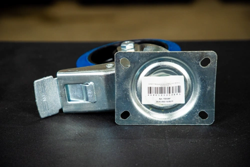 Колесо поворотное резина SRCLb 63 160 мм с тормозом (F) по ценам производителя в Челябинске с доставкой по всей России